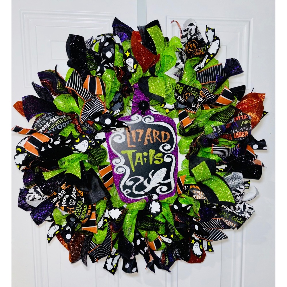 Handmade Halloween Lizard Tails Wreath Green Orange Black 21in